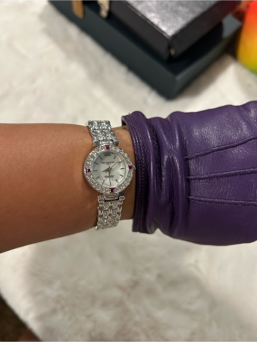 Izax Valentino Women’s Watch 18cm Authentic Pre-loved Excellent Condition